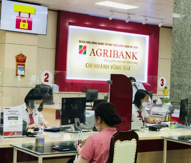 dang-no-ngan-hang-agribank-co-vay-them-duoc-khong